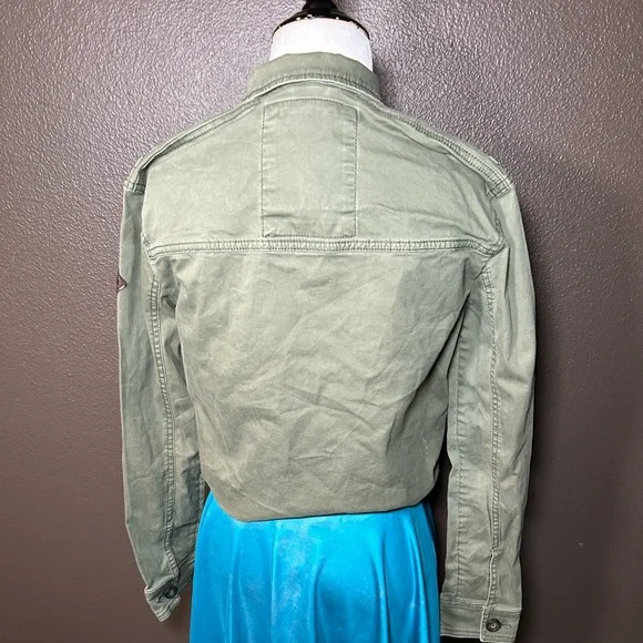 HOLLISTER, cropped, army jacket!! - Picture 3 of 9
